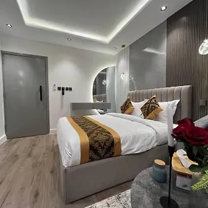 https://apt-hitin-studio.hotelsriyadh.net
