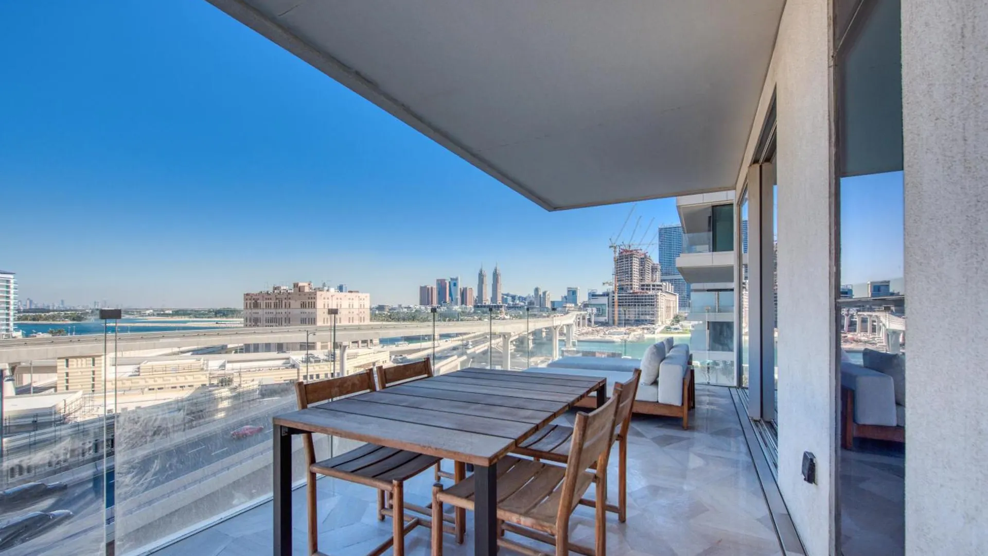Five Palm Jumeirah Residences - Mint Stay Dubai 0*,