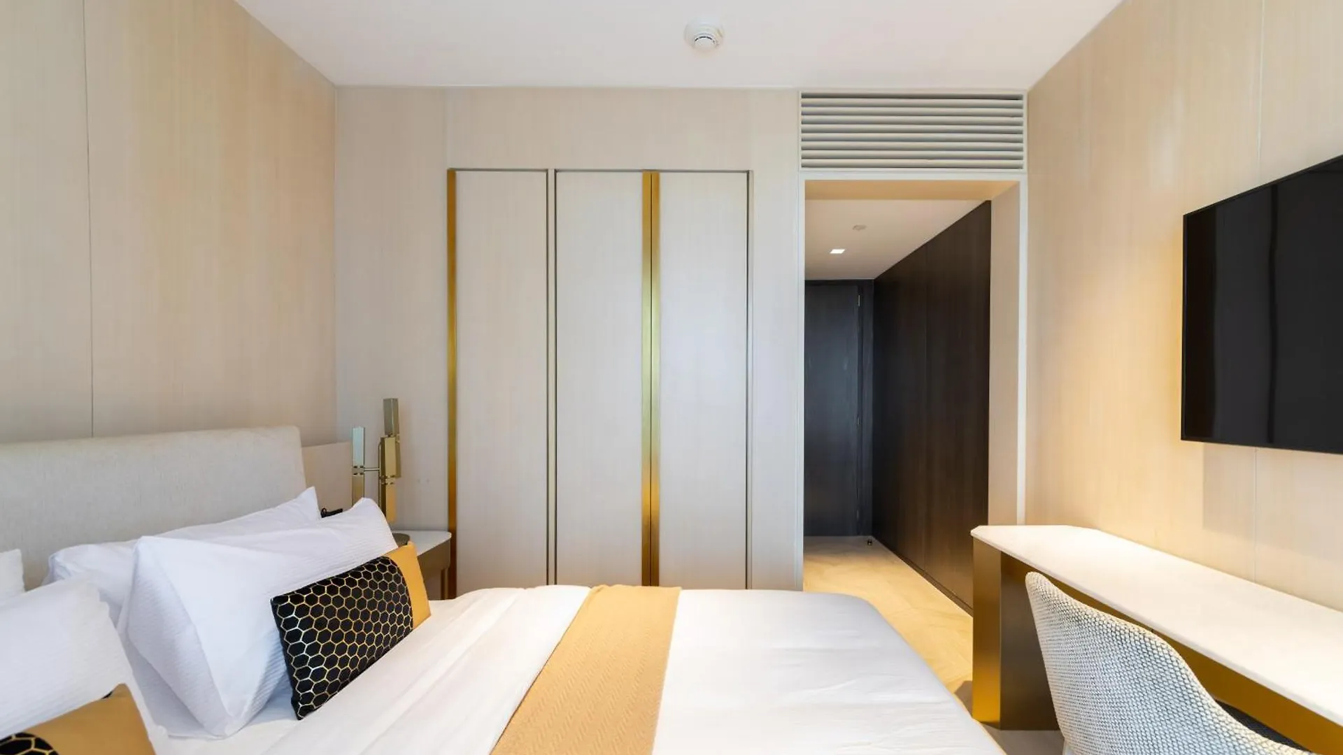 شقة Five Palm Jumeirah Residences - Mint Stay دبي الإمارات العربية المتحدة