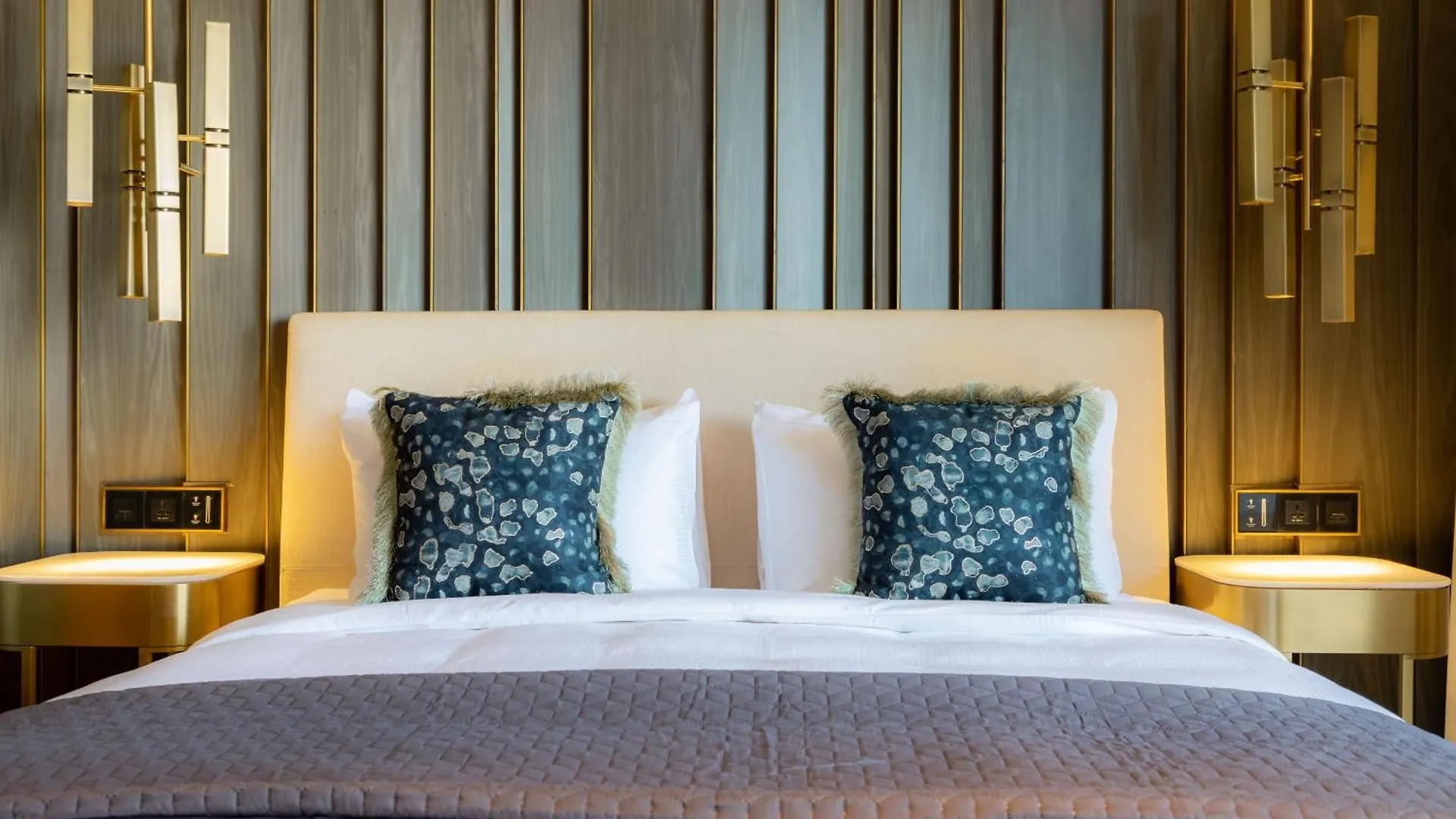 Five Palm Jumeirah Residences - Mint Stay دبي