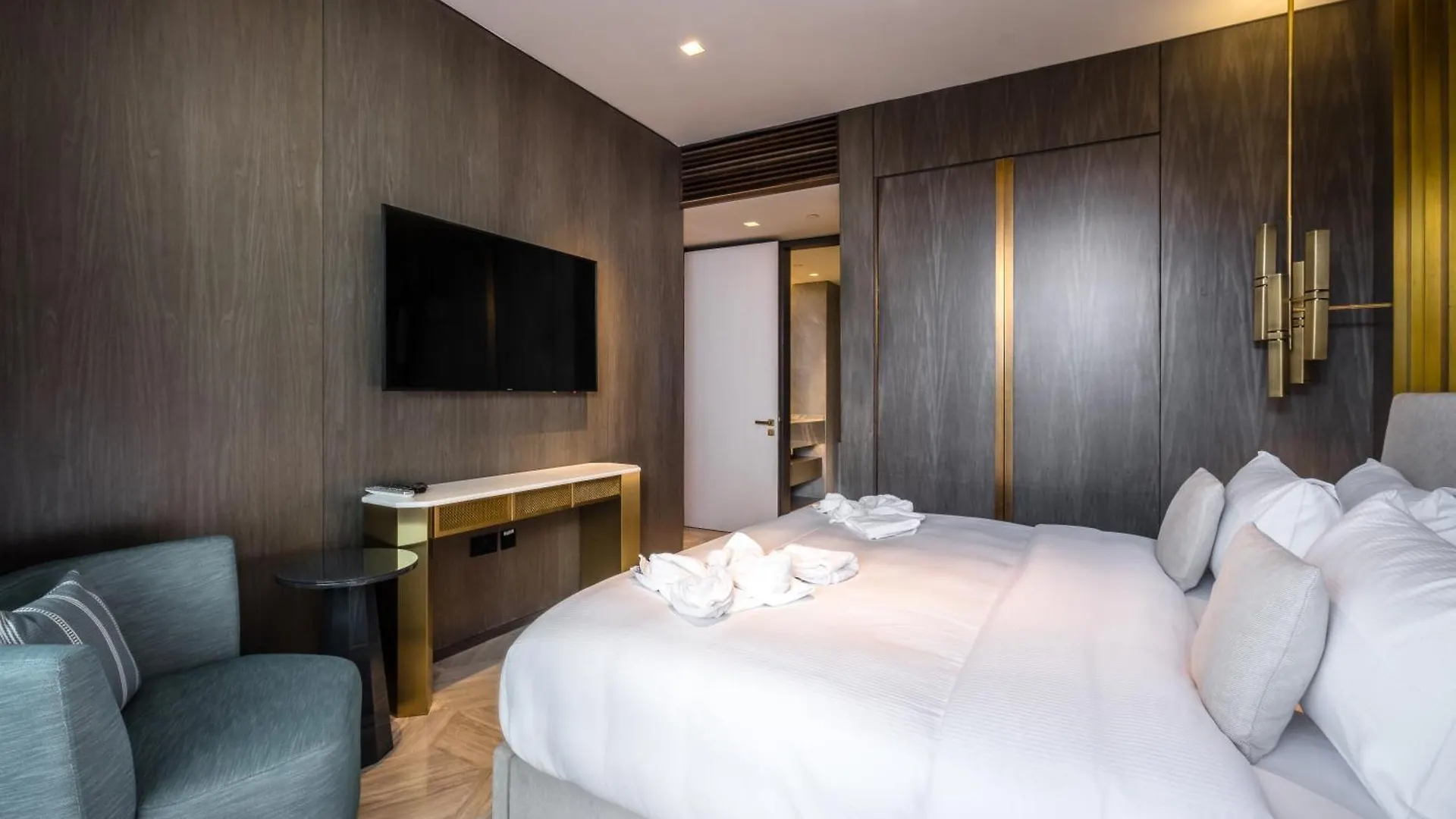Five Palm Jumeirah Residences - Mint Stay دبي 0*,  الإمارات العربية المتحدة